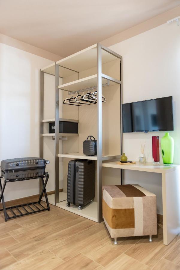 Vemaga Luxury Stay - Pompei City Center Luaran gambar